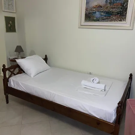 Miranda's & Hébergement de vacances Saranda